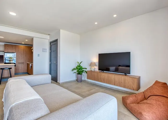 Luxury 3br Seafront Apartamento *