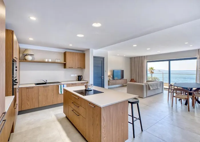 Luxury 3br Seafront Διαμέρισμα