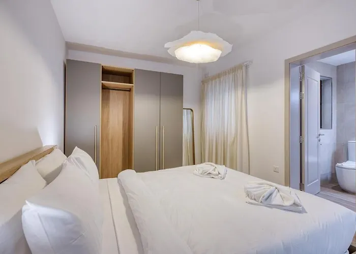 Διαμέρισμα Luxury 3br Seafront *